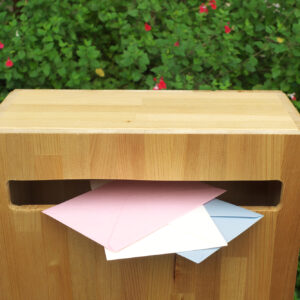 ダイレクトメール（DM)