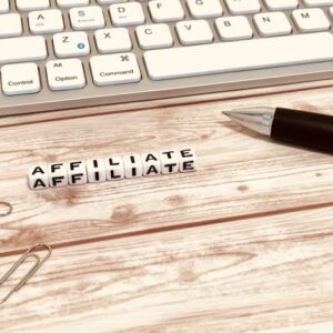 成果報酬型広告とは？関連ワードからおすすめプラットフォームまでご紹介